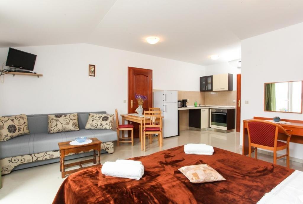 Apartments Ana Lopud Luaran gambar