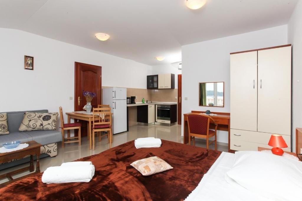 Apartments Ana Lopud Luaran gambar