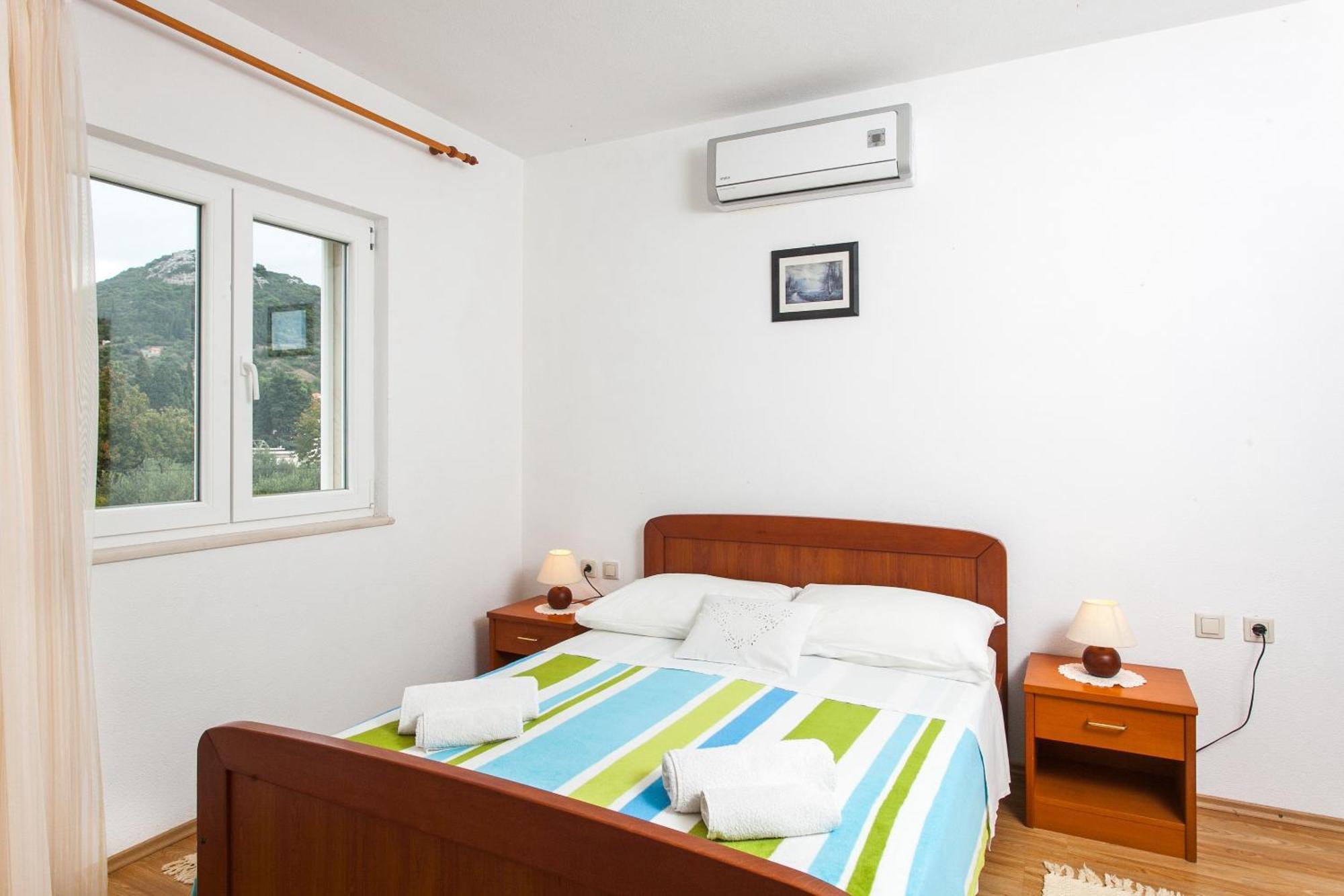 Apartments Ana Lopud Bilik gambar