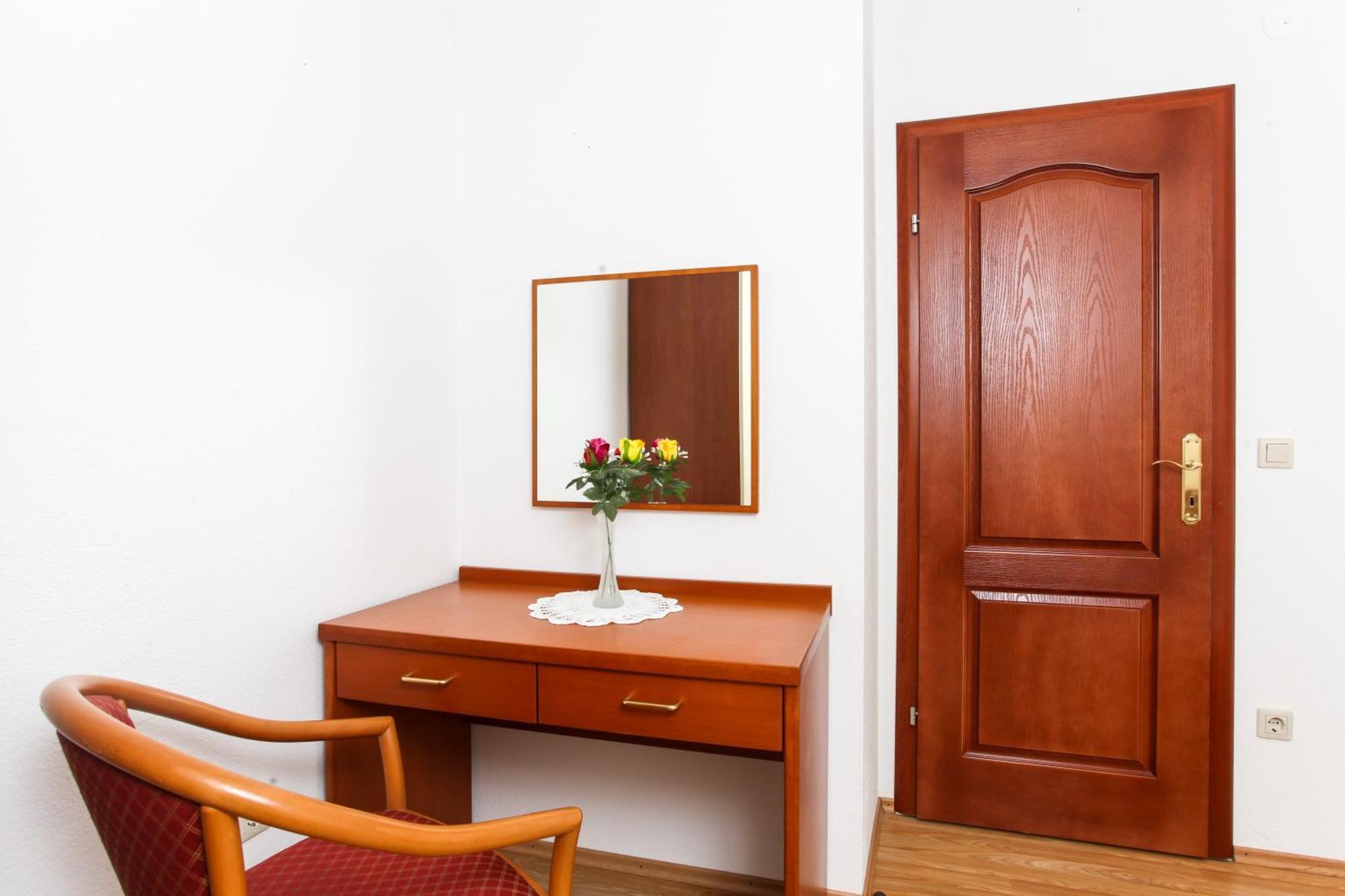 Apartments Ana Lopud Bilik gambar
