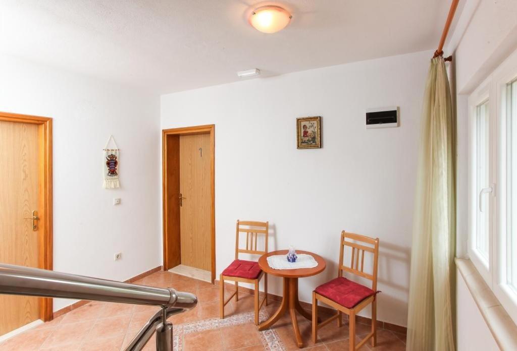 Apartments Ana Lopud Bilik gambar